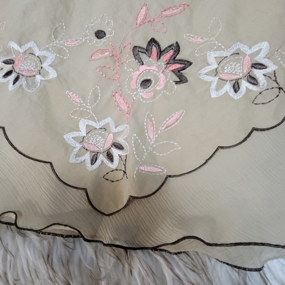 Nine West petite embroidered midi skirt - Picture 4 of 6